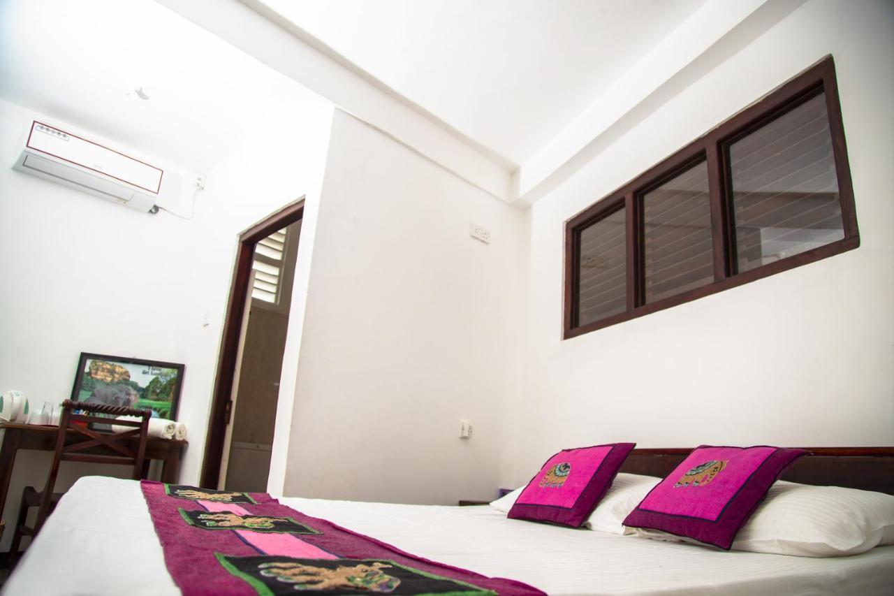 D Family Resort Anuradhapura Dış mekan fotoğraf