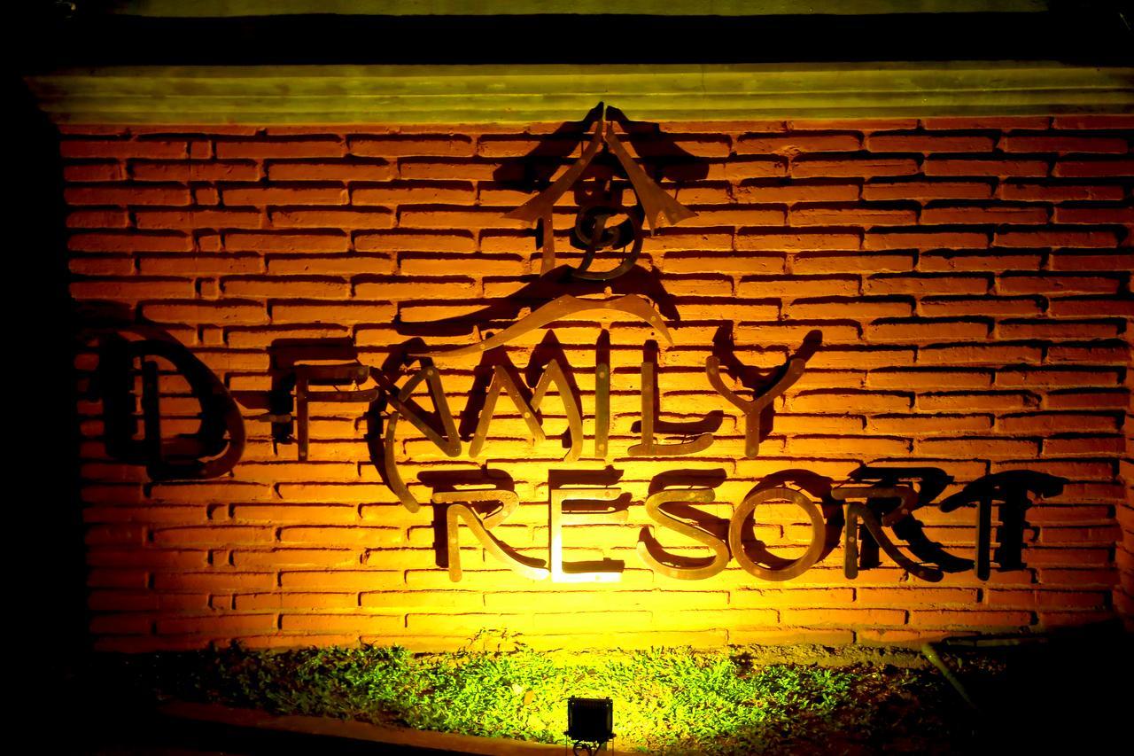 D Family Resort Anuradhapura Dış mekan fotoğraf